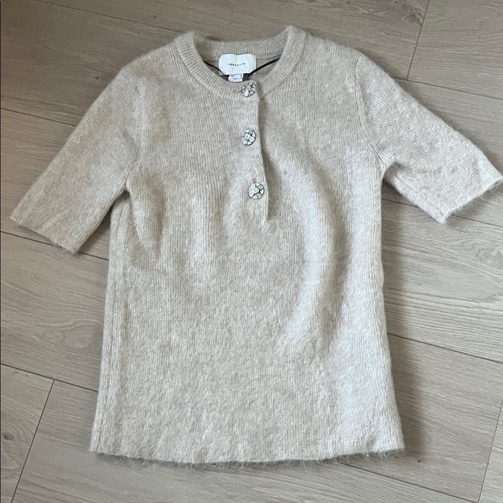 H&M CreamSweater with buttons Accents